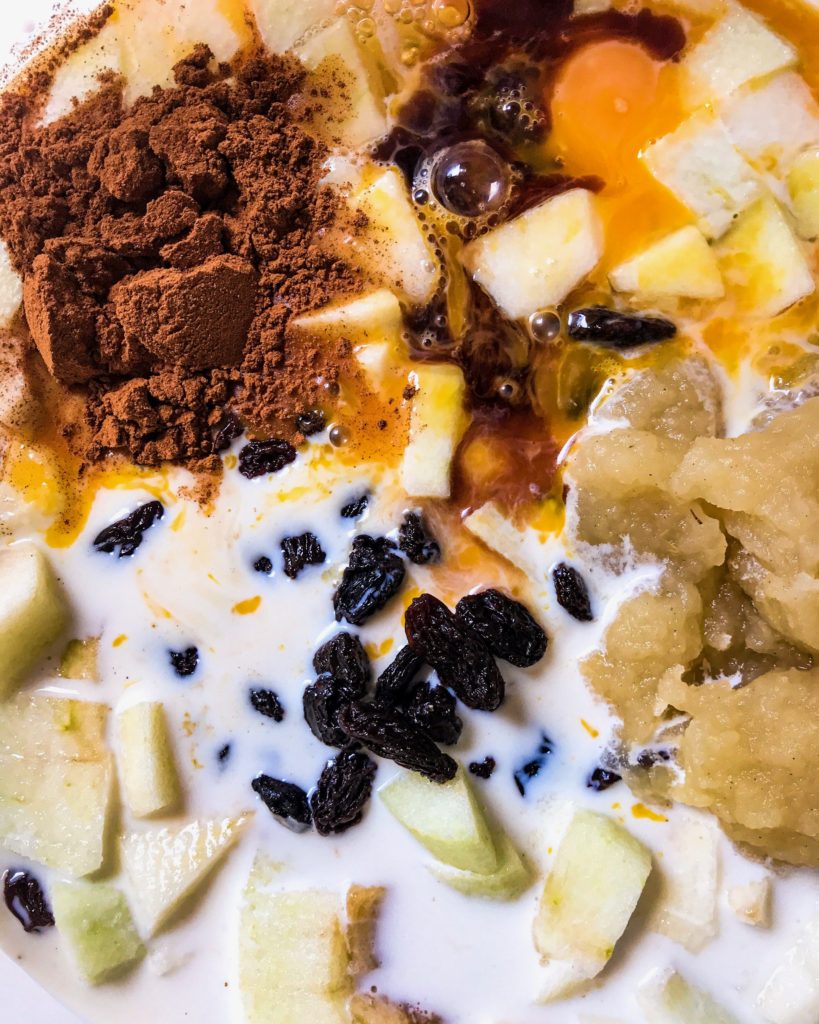 Apple oatmeal muffins ingredients