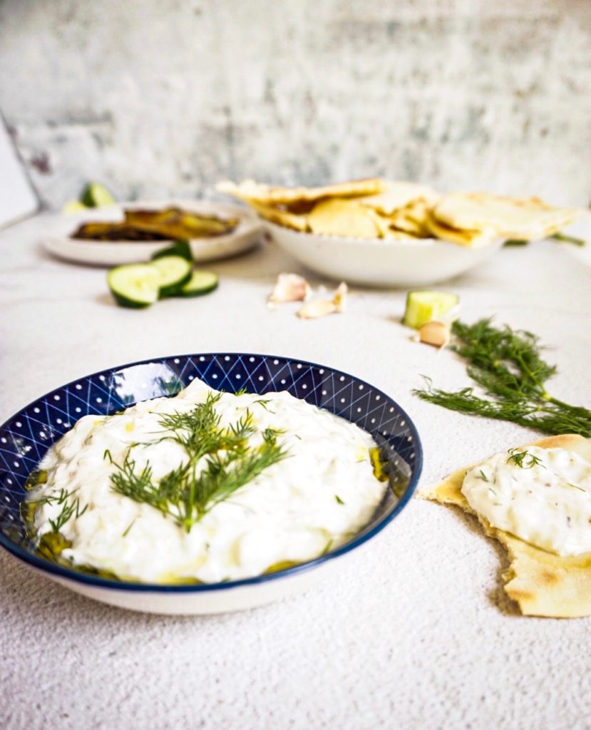 tzatziki with pita bread