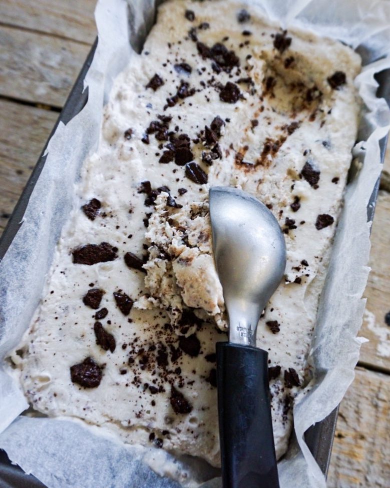 close up coconut straciatella ice cream