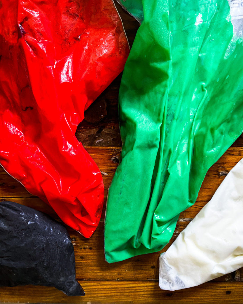 4 colors of royal icing