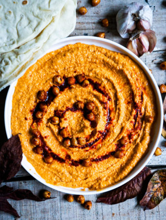 roasted pumpkin and garlic hummus6