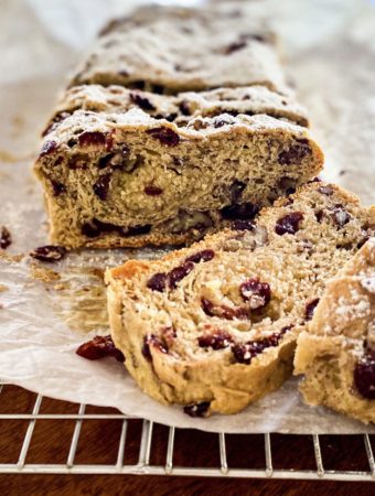 sliced Christmas bread