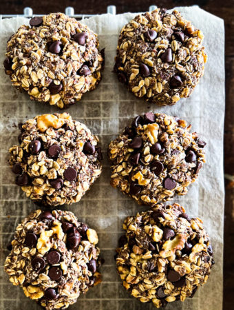 6 chunky monkey breakfast cookies