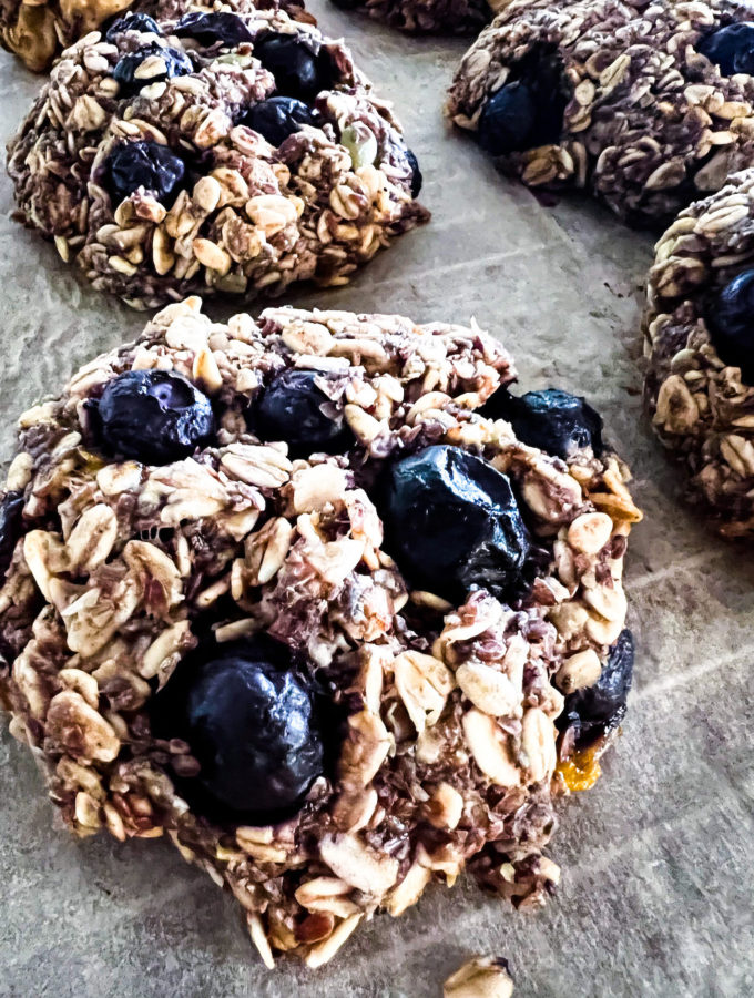 close up blueberry breakfast cookies
