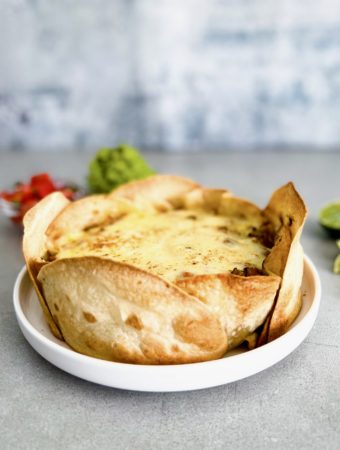 Taco pie with garnishing on the side