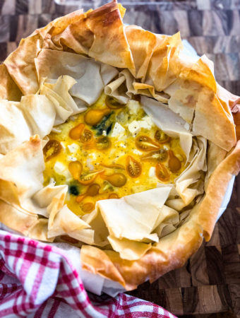 spinach and cherry tomato phyllo pie
