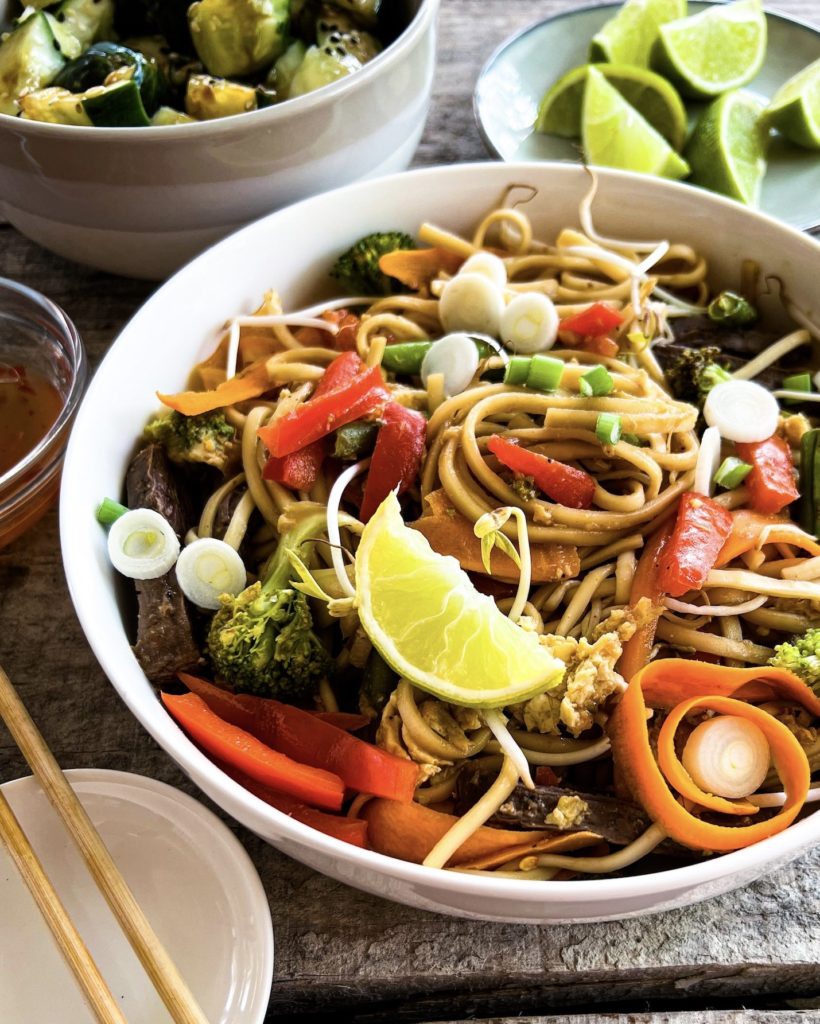 Quick and healthy Pad Thai - Familicious